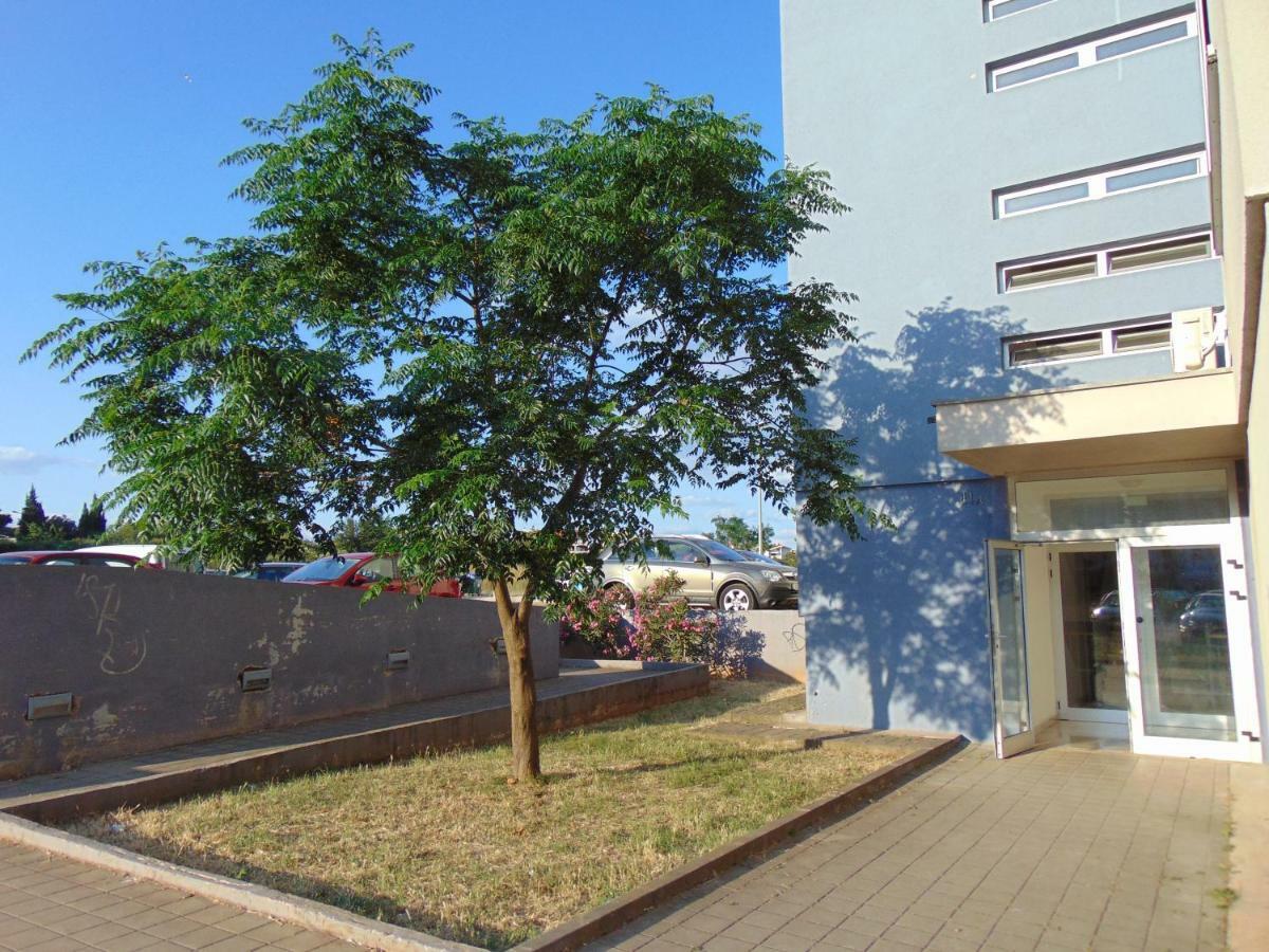 Augusta Apartman Zára Kültér fotó