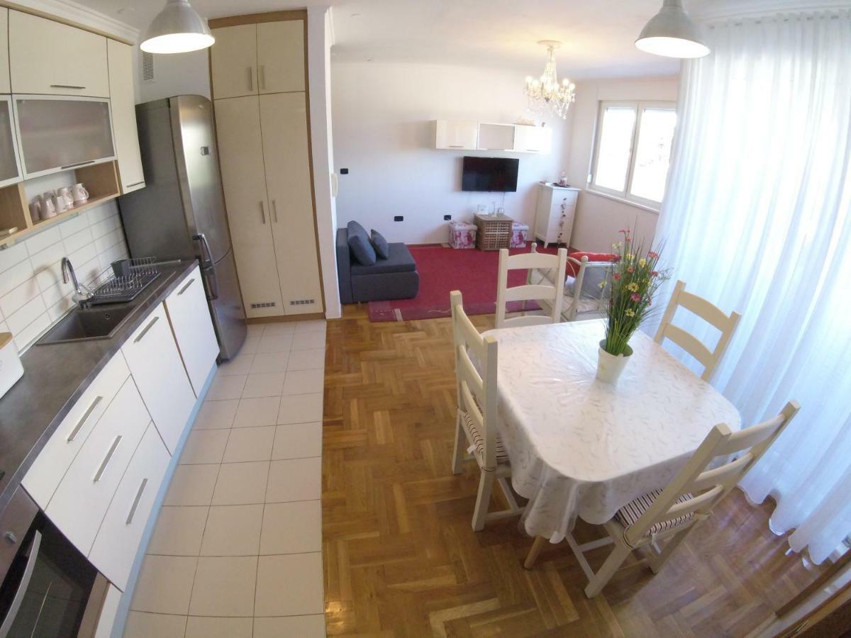 Augusta Apartman Zára Kültér fotó
